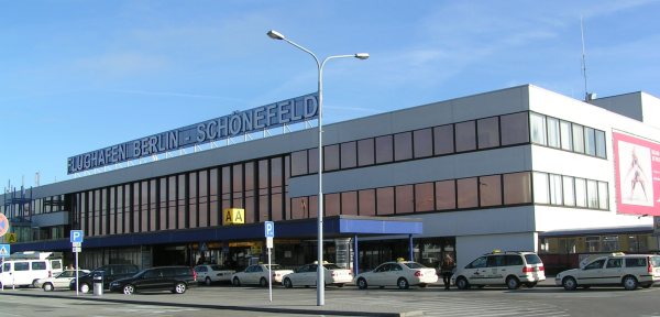 Airport Berlin Schoenefeld wikipedia