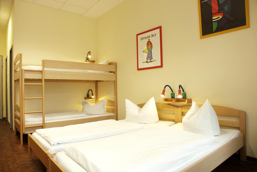 acama hotel e hostel