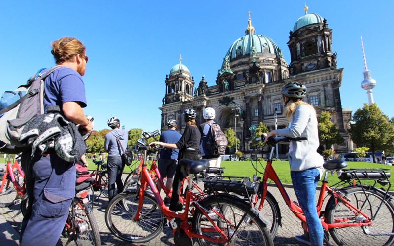 tour berlino bici elettrica